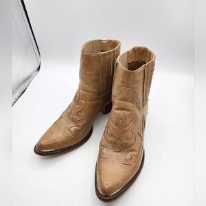 Arider Girl Stylish Tan Ankle Western Boots Sz 10